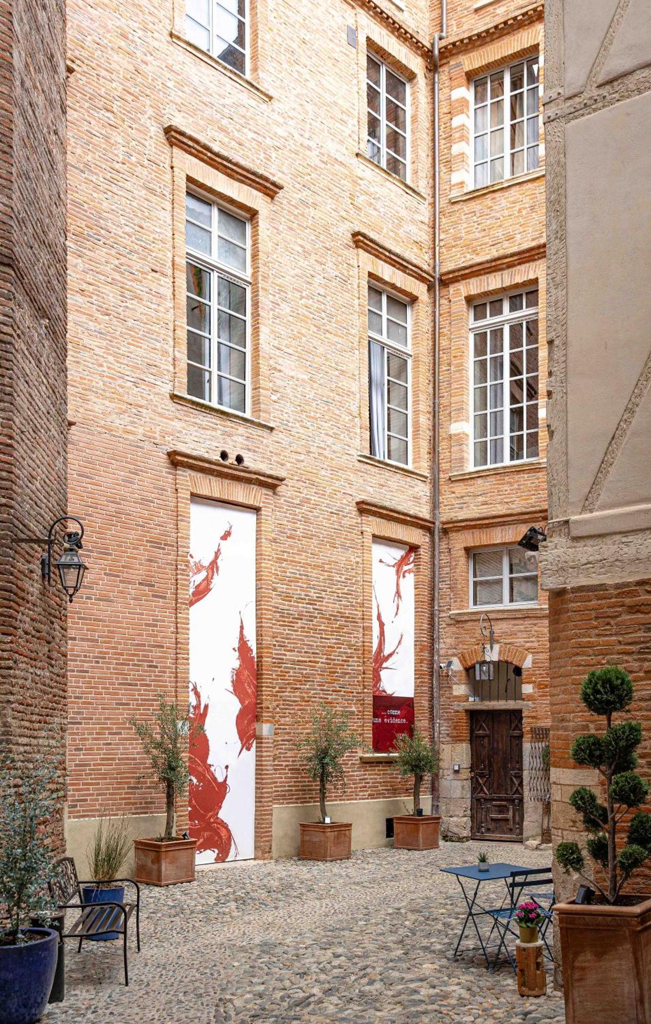 Les Relais Du Capitole - Appartements D'Hotes Тулуза Экстерьер фото