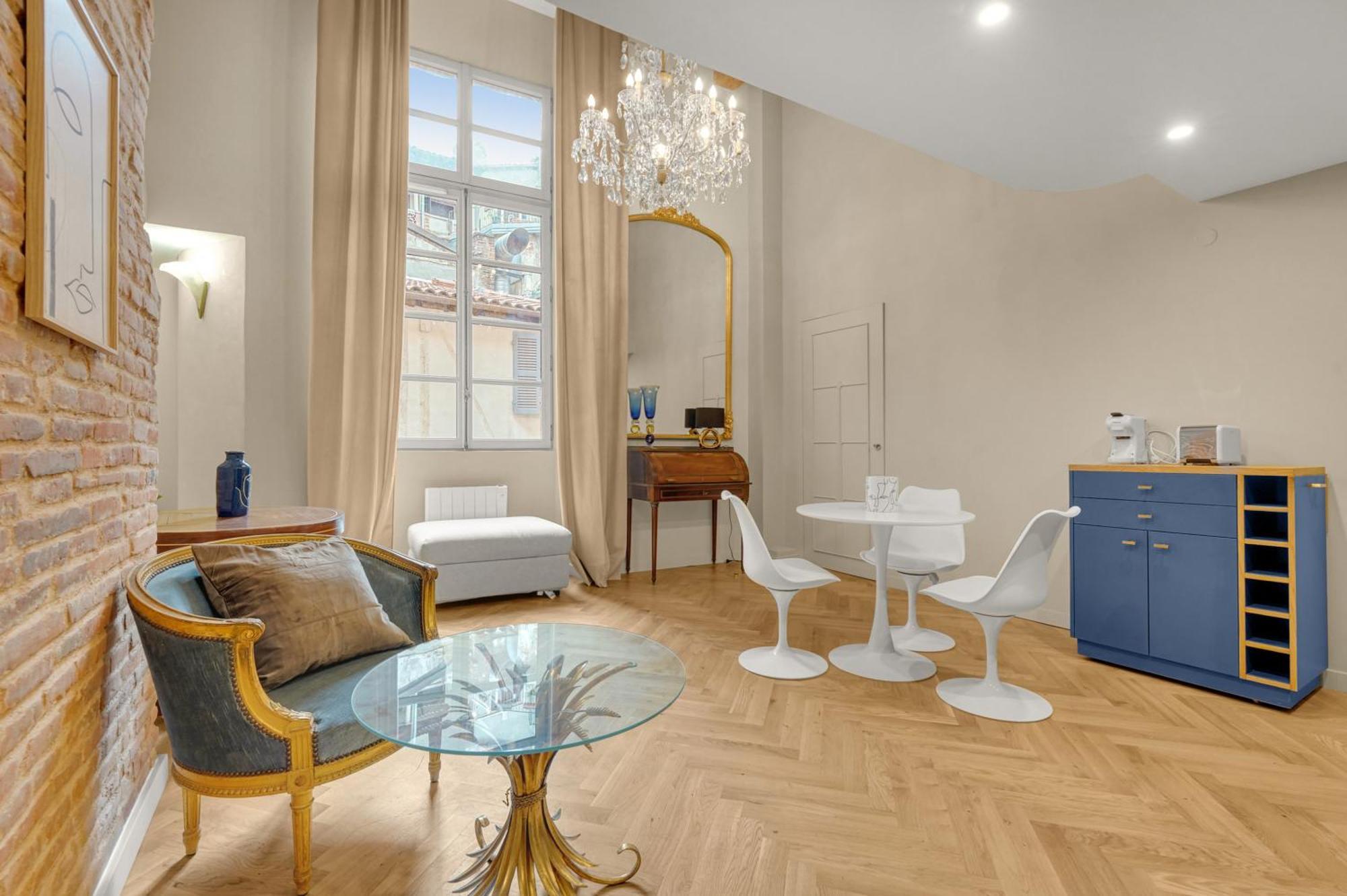 Les Relais Du Capitole - Appartements D'Hotes Тулуза Экстерьер фото